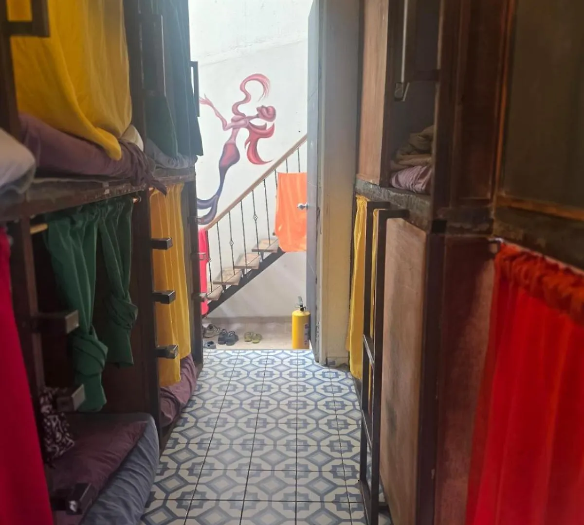 Portelli Hostal Zona G- Para Extranjeros Bogota