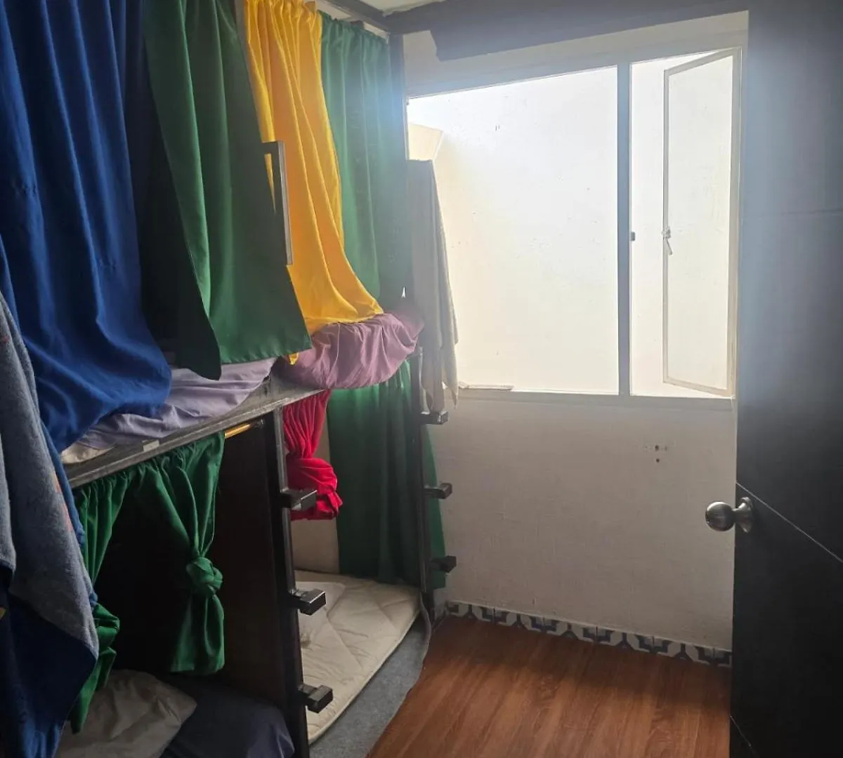 Portelli Hostal Zona G- Para Extranjeros Bogota Hostel