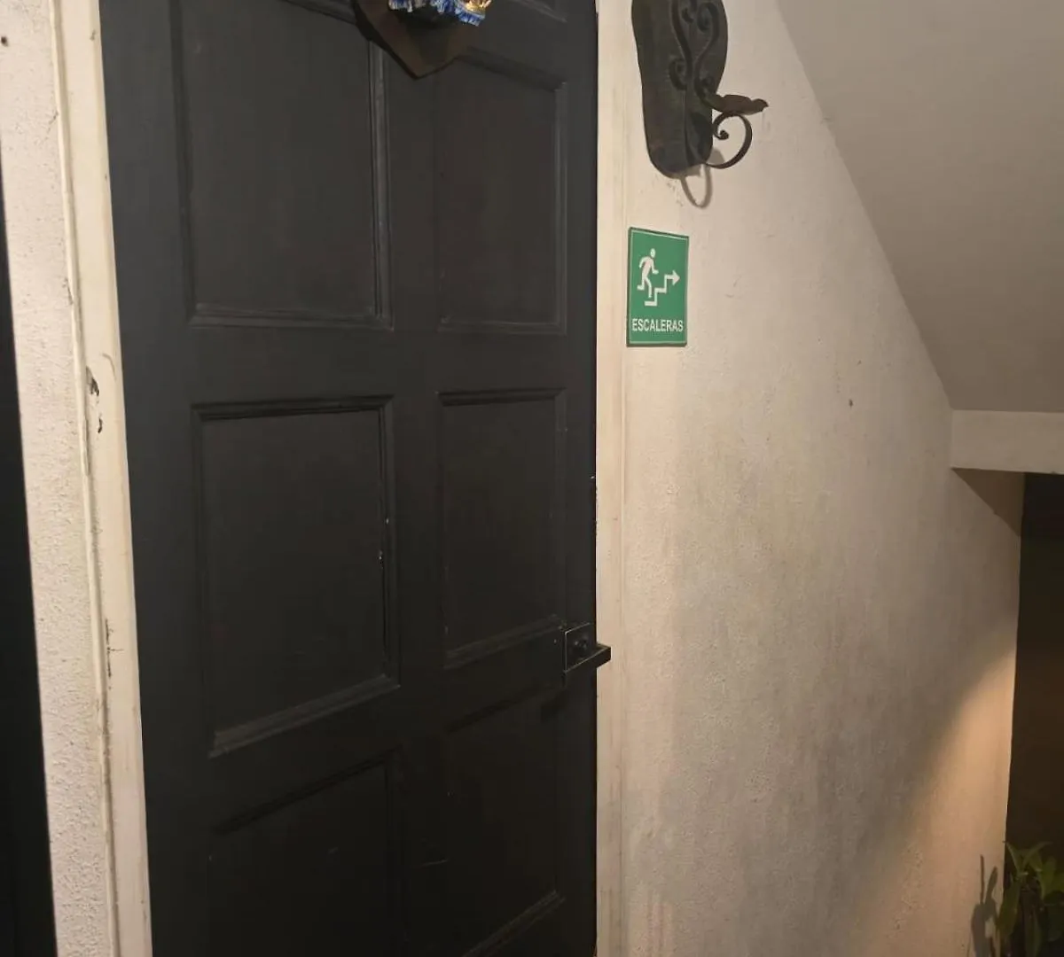 Portelli Hostal Zona G- Para Extranjeros Bogota Hostel