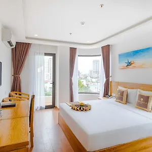 rosabella-boutique-hotel.hotelsofhoian.com/